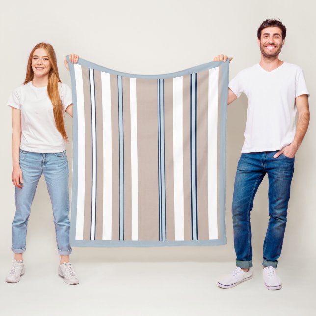 Classic Stripe Beige, white and blue  Fleecedecke (Beispiel)