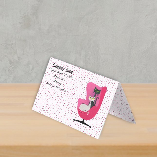 Classy Cats Mid century Pink Chair Polka Dots Visitenkarten (Classy midcentury cats in pink chair on white with pink polkadots standing business card.)
