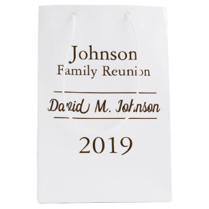 Classy Family Reunion Name Sacs