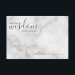 Classy Marble Moderne Skripthochzeit Hinweiskarte<br><div class="desc">Fügen Sie Ihrer Hochzeit eine persönliche Touch mit einem modernen Skript Hochzeitsratschlag und Wunschkarte hinzu. Diese Ratenkarte enthält den Titel "Worte der Weisheit" mit Details in grauem Skript und sans serif Schriftart Stil auf weißem Marmor Hintergrund. Ideal für Hochzeiten,  Babydusche,  Geburtstagsparty,  Brautparty,  Junggeselinnen-Abschied und alle besondere Anlässe.</div>