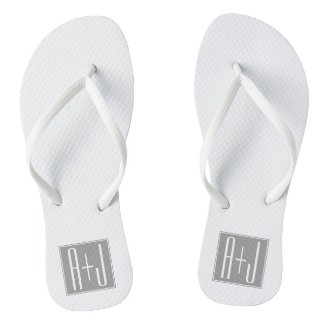 Classy Paares Initails| Weiß und Grau Flip Flops (Fußbett)