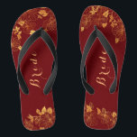 Classy Wedding Bride Deep Burgundy & Gold Foliage Flip Flops<br><div class="desc">Diese klassischen Hochzeitsbride, tiefburgundisch und goldblättrig flip Flops haben einen dunkelburgundischen Hintergrund, der mit einem faszinierenden goldenen Blumenmuster und individualisierbarer moderner Typografie geschmückt ist. Die Kombination aus dem reichen Bordeaux und dem schimmernden Gold schaffen eine elegante und luxuriöse Ästhetik. Anzeigen der Auflistung auf dieser Seite, um passende Elemente zu finden....</div>