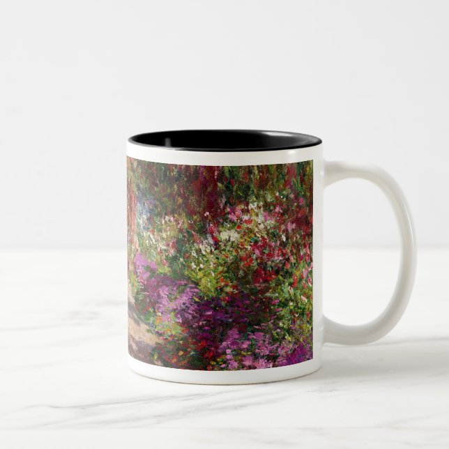 Claude Monet | eine Bahn in Monets Garten Zweifarbige Tasse (Rechts)