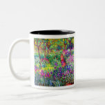 Claude Monet Garden in Giverny Zweifarbige Tasse<br><div class="desc">Garten in Giverny bemalt von Claude Monet im Jahr 1900.</div>