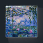 Claude Monet Shades of Blue Water Lilies Briefbeschwerer<br><div class="desc">Dieses Papiergewicht zeigt ein schönes Gemälde des französischen Impressionisten Claude Monet. Es ist in verschiedenen Blautönen gehalten und zählt zu den über 200 Gemälden einer Serie dieses berühmten Künstlers.</div>
