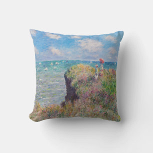 Claude Monet - Spaziergang auf der Klippe in Pourv Kissen