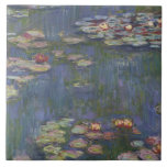 Claude Monet - Wasser-Lilien Fliese<br><div class="desc">Wasser-Lilien durch Claude Monet, 1916. Claude Monet war ein Gründer der französischen Impressionistmalerei und der konsequenteste und reichste Praktiker der Philosophie der Bewegung des Ausdrückens von irgendjemandes Vorstellungen vor Natur, besonders in Bezug auf Pleinluft Landschaftsmalerei. Der Ausdruck "Impressionismus" wird vom Titel seinem Malerei Eindruck abgeleitet, das levant soleil (Eindruck, Sonnenaufgang),...</div>