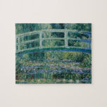 Claude Monets Water Lilies und Japanische Brücke<br><div class="desc">1899. Claude Monet (14. November 1840 - 5. Dezember 1926) war Gründer des französischen impressionistischen Gemäldes und der konsequenteste und produktivste Praktizierer der Philosophie der Bewegung,  seine Wahrnehmungen vor der Natur zu äußern,  insbesondere was die Landschaftsmalerei im Freien (Pfleinluft) betrifft.</div>