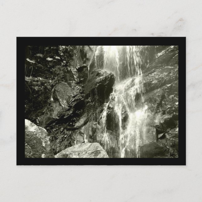 Claunch 72 Monochrome Collection - Wasserfall Postkarte (Vorderseite)