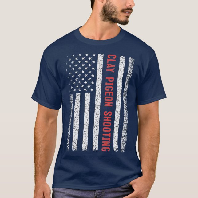 Clay Pigeon Shooting American Flag 4. Juli T-Shirt (Vorderseite)