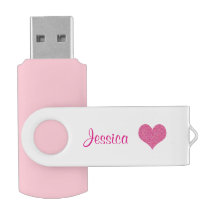 Nom Girly personnalisé par coeur rose mignon