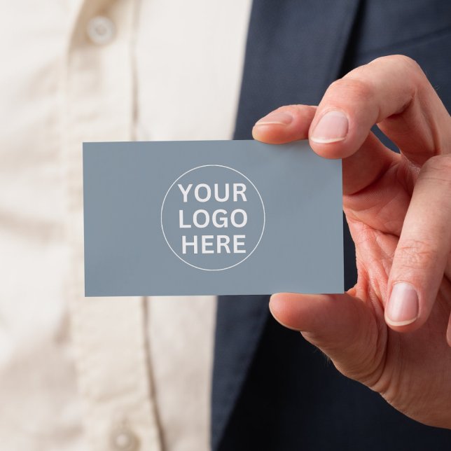 Clean Simple Dusty Blue Beruflich Visitenkarte (Von Creator hochgeladen)