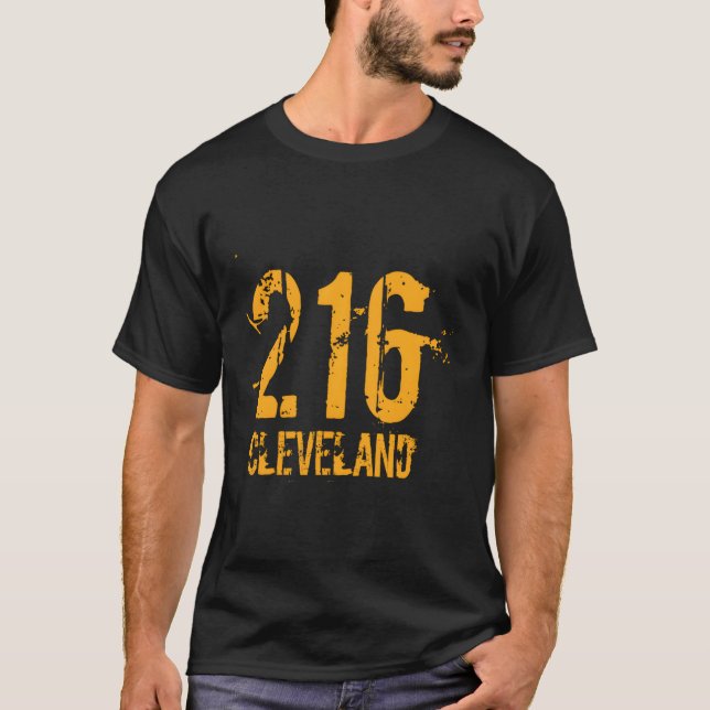 Cleveland 216 Area Code Distressed Hoodie T-Shirt (Vorderseite)
