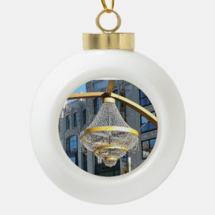 Cleveland Chandelier Weihnachtsschmuck Keramik Kugel-Ornament