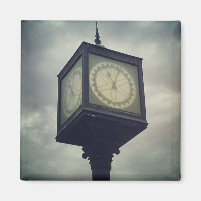 Cleveleys Clock Tower Magnet (Vorne)