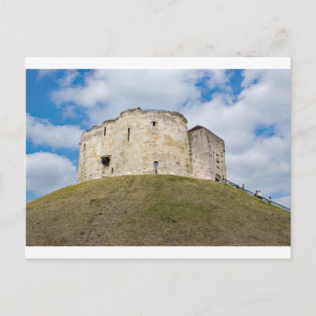 Cliffords Turm im historischen Gebäude von York. Postkarte (Vorderseite)