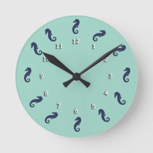 Clock - Seahorses with White Numerals Runde Wanduhr