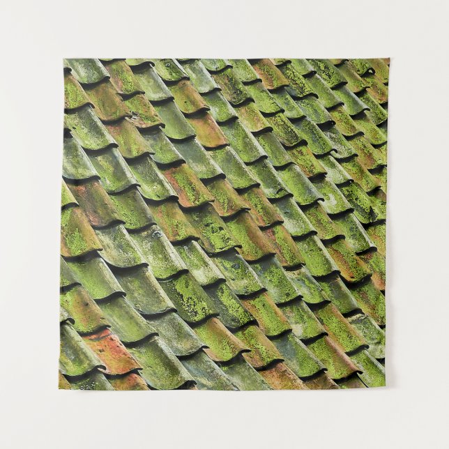 Close-up photo of green shingle roof wandteppich (Vorderseite)