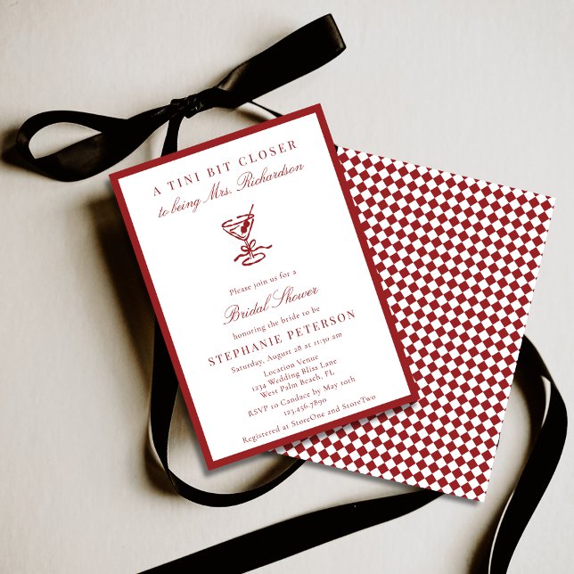 Closer to Mrs Old Money Martini Bridal Shower Einladung (Von Creator hochgeladen)
