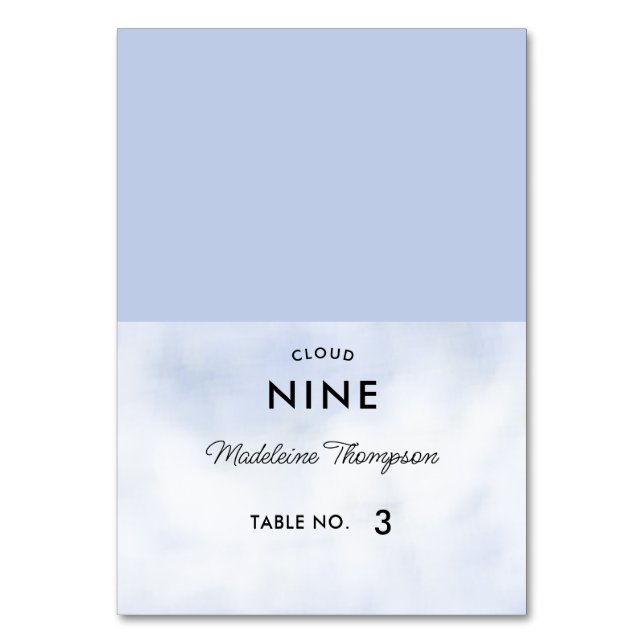 Cloud 9 Pastel Blue Chic Brautparty Platzkarte Tischnummer (Vorderseite)