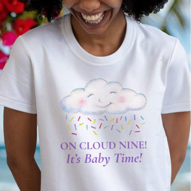Cloud Nine Baby Shower Wasserfarbe werdende Mutter T-Shirt (Von Creator hochgeladen)