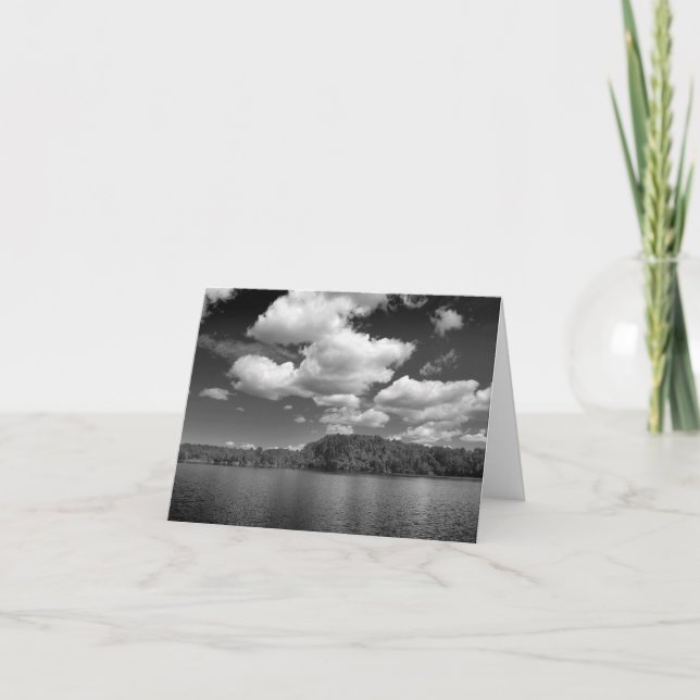 Clouds Over Lake Black and White Note Card Dankeskarte (Vorderseite)