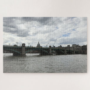 Cloudy Day Southwark Bridge Thames River London Ve