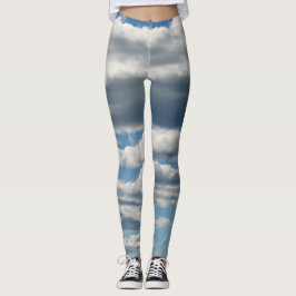 Cloudy Skies Blau und Weiße Leggings