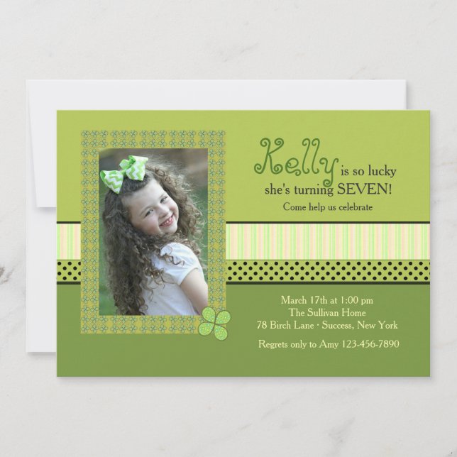 Clover Frame St. Patrick's Day Foto Einladung (Vorderseite)