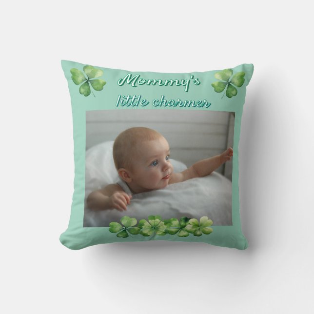 Clover Green Mommy's Little Charmer Kissen (Vorderseite)
