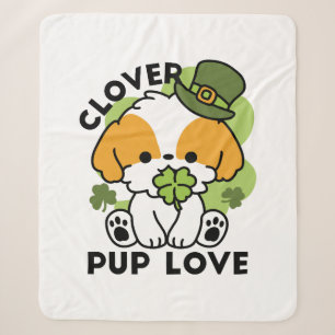 Clover Pup Love – St. Patrick's Day Hunde-Design Sherpadecke
