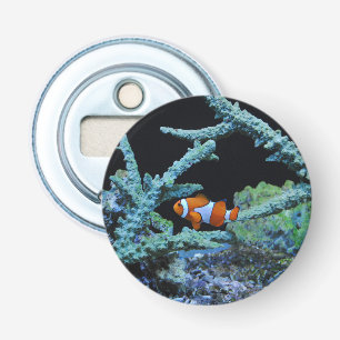 Clown-Fische in der Koralle Flaschenöffner