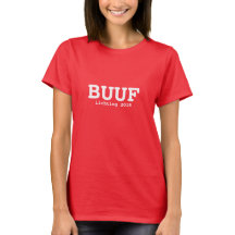 Club annuel de tshirt avec club nom et levée