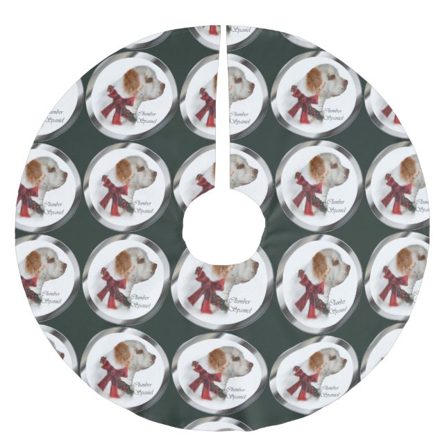 Clumber Spaniel Weihnachten Polyester Weihnachtsbaumdecke (Vorderseite)