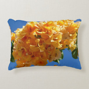 Cluster Golden Bougainvillea Floral Dekokissen