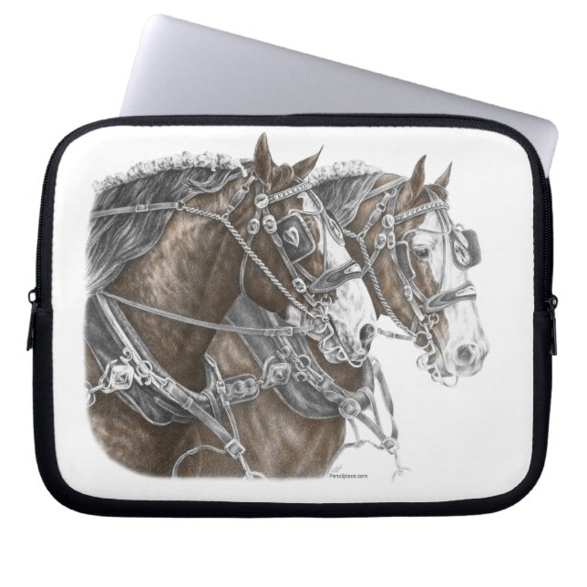 Clydesdale Draft Horse Team Laptopschutzhülle (Vorderseite)