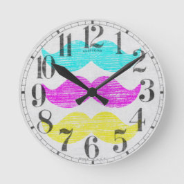 CMY Mustaches (letterpress style) Runde Wanduhr