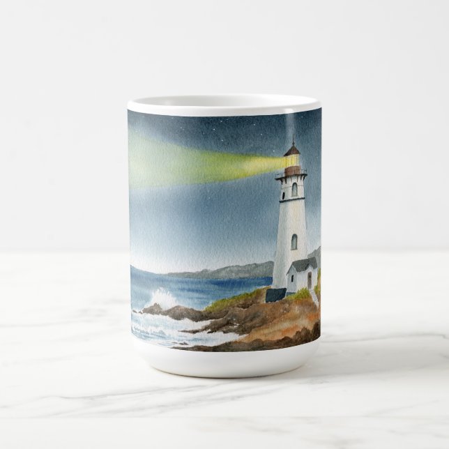 Coastal Lighthouse with Light Beam Kaffeetasse (Mittel)