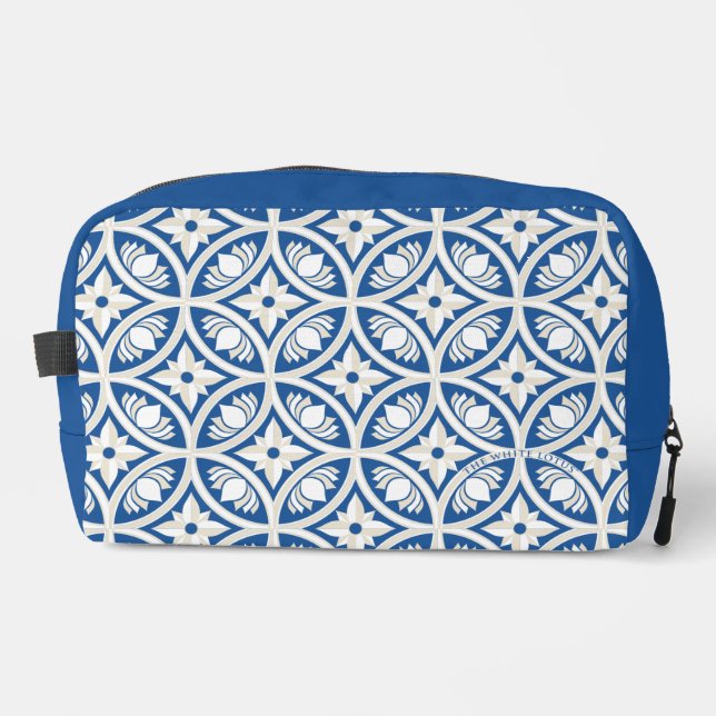 Coastal Lotus Tile Muster - The White Lotus Waschbeutel (Vorderseite)
