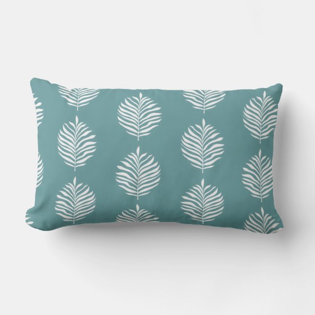 Coastal Palm Leaf Pattern Dusty Turquoise Lendenkissen (Vorderseite)