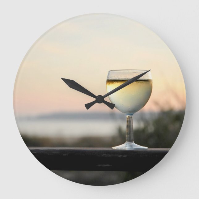 CobaltMoonDesignClocks, Wine Time,Round Wall Clock Große Wanduhr (Vorderseite)