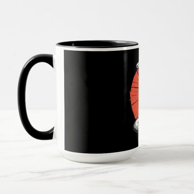Cobra Open Hood, Schlangenangriffe Tasse (Links)