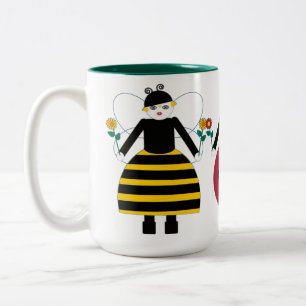 Coccinelle de Martzkin et tasse avec des erreurs