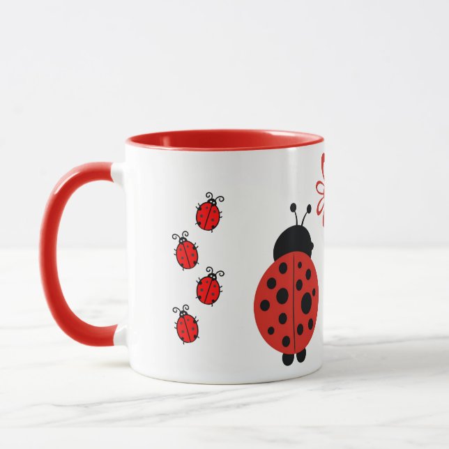 Coccinelles avec la tasse de fleur (Gauche)