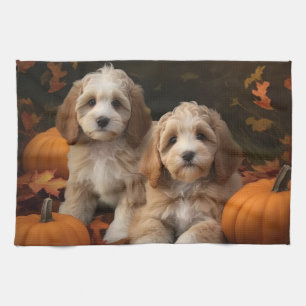 Cockapoo-Welpe Herbstfreude Kürbis Geschirrtuch