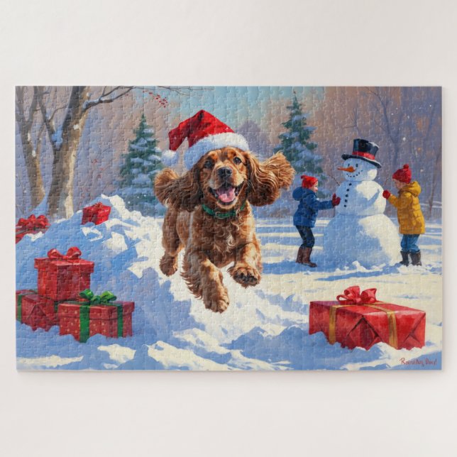 Cocker Spaniel läuft in Schnee mit Weihnachtshut (Horizontal)