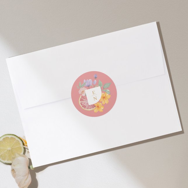 Cocktail Citrus Floral Wedding Monogram Runder Aufkleber (Von Creator hochgeladen)