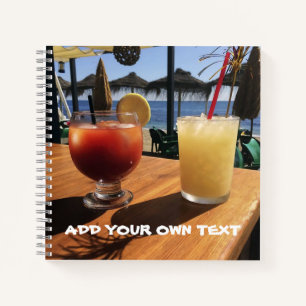 Cocktails am Meer Benutzerdefinierter Text Notizbuch
