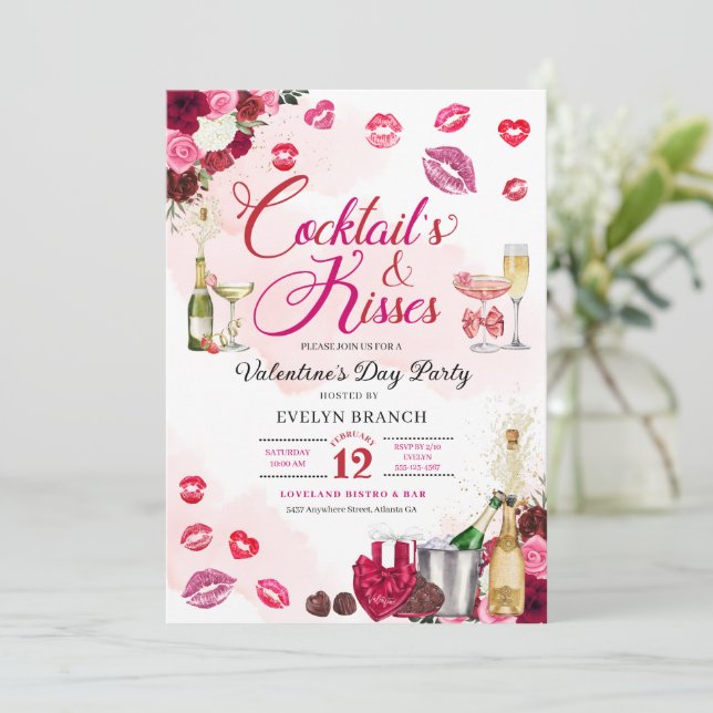 Cocktail's and Kisses Galentine's Day Party Einladung (Stehend Vorderseite)