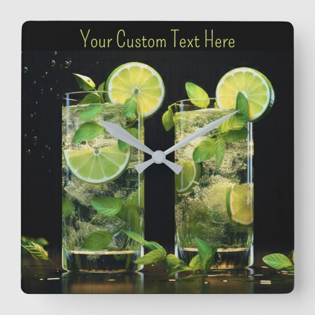 Cocktails mit benutzerdefiniertem Text Quadratische Wanduhr (Vorderseite)